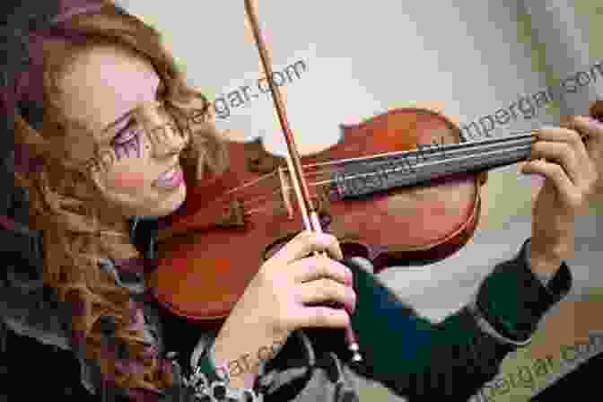 A Violin Maker Playing A Newly Crafted Violin, Her Eyes Closed As She Listens Intently To The Sound New Masters Of The Wooden Box: Expanding The Boundaries Of Box Making (New Masters Series)