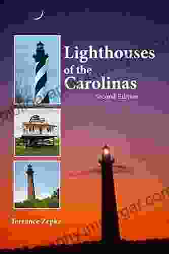 Lighthouses of the Carolinas: A Short History and Guide